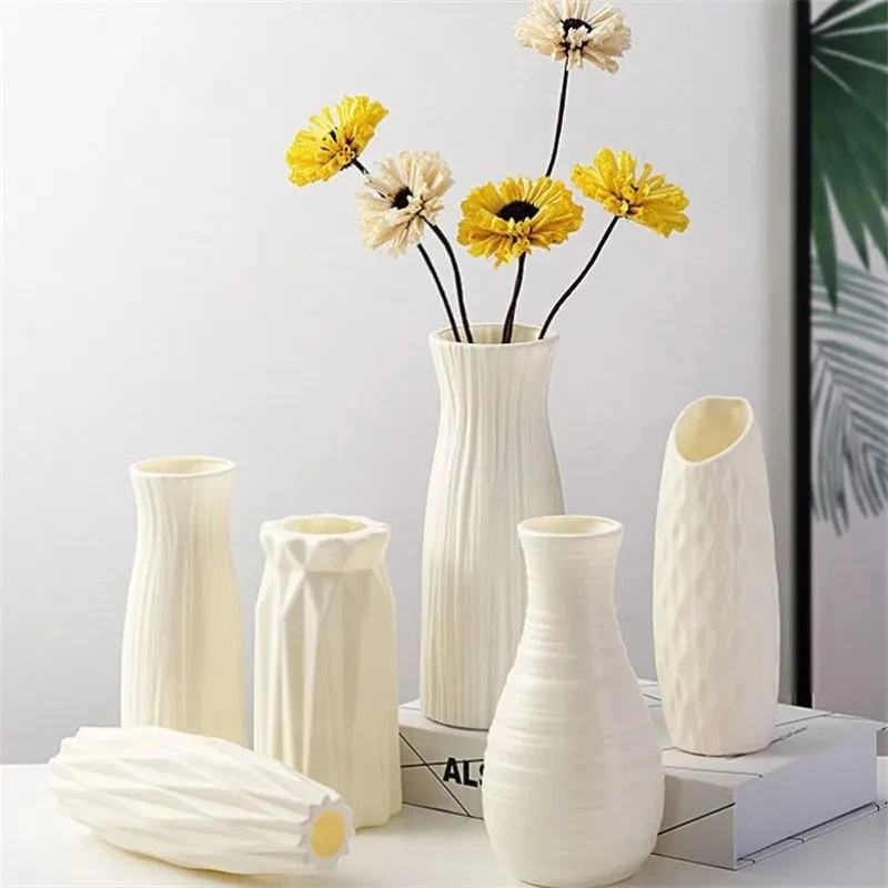 1pc Nordic Plastic Vase Simple - Badminton Live recension och pris